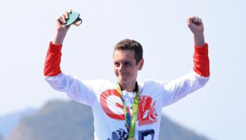 Olympic and world triathlon champion Alistair Brownlee announces retirement