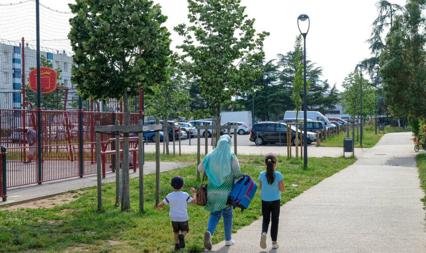 Portrait social 2024 : les Non-Européens, les femmes et les personnes handicapées sont les plus visés par les discriminations en France