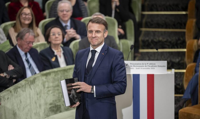 Emmanuel Macron estime que les Haïtiens qui ont limogé leur Premier ministre sont « complètement cons »