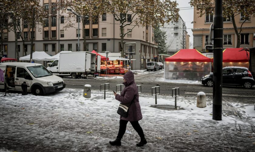 La neige et le verglas vont encore engendrer des perturbations ce vendredi, ce qu’il faut savoir