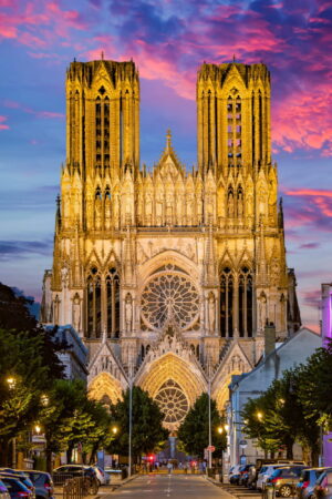 Un trésor médiéval se cache dans les murs de la cathédrale de Reims, trop de touristes passent à côté