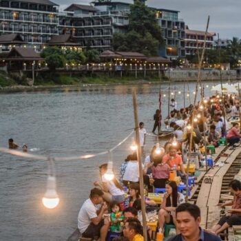 Des intoxications au méthanol suspectées après la mort de cinq touristes au Laos