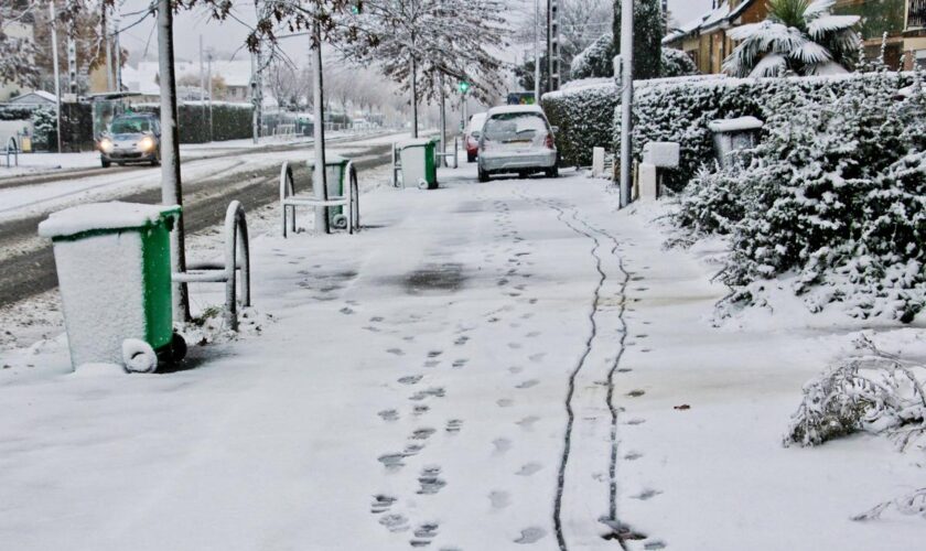 Foyers privés d’électricité, vols annulés, transports scolaires suspendus… Le point sur les perturbations à cause de la tempête Caetano