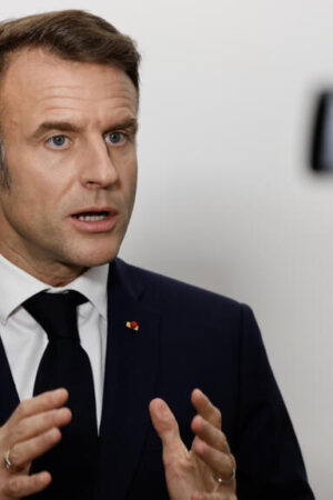 Dirigeants haïtiens "complètements cons" : l'ambassadeur de France convoqué après les propos d'Emmanuel Macron