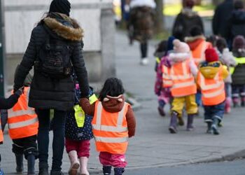 Hanau: Bürgermeister verbietet Ortung von Kindern in Kitas