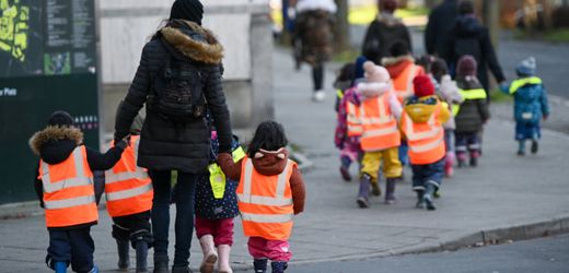 Hanau: Bürgermeister verbietet Ortung von Kindern in Kitas