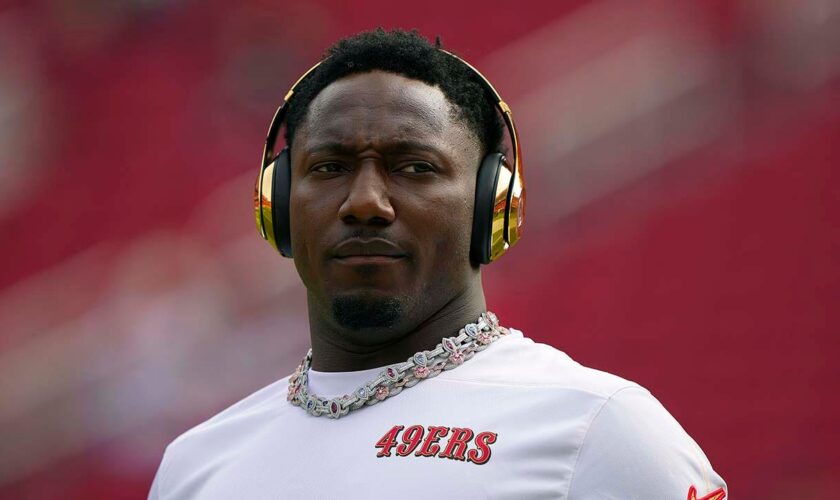 49ers' Deebo Samuel responds to Terrell Owens criticism: 'Cut it fam'