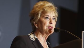 Ex-patronne du catch américain, femme d’affaires… Qui est Linda McMahon, nommée par Trump ministre de l’Education ?