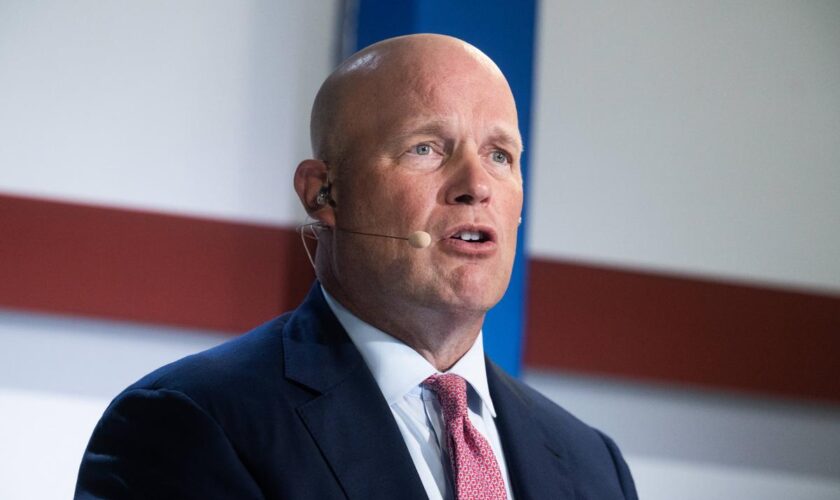 « Un guerrier solide » : Donald Trump nomme Matthew Whitaker au poste d’ambassadeur à l’Otan