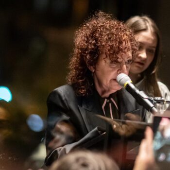 Nan Goldin nutzt Berliner Rede für massive Kritik an Israel und Deutschland