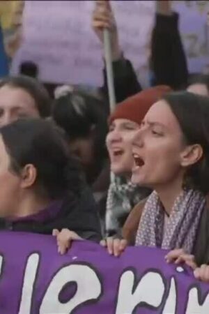 Violences faites aux femmes : appel à manifester de 400 organisations