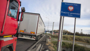 Colère agricole : en Pologne, des manifestants bloquent un passage frontalier avec l’Ukraine