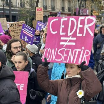 À Paris, une mobilisation féministe "pour en finir avec l’impunité"