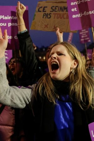 Frankreich: Tausende demonstrieren gegen Gewalt an Frauen