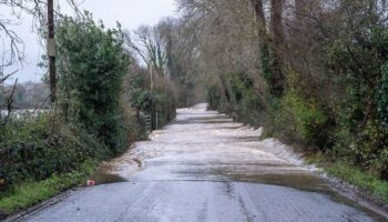 Storm Bert clean-up operation begins in Ireland after 60,000 people left without power