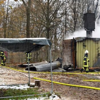 Nordrhein-Westfalen: Etwa 20 Verletzte bei Brand in Flüchtlingsunterkunft