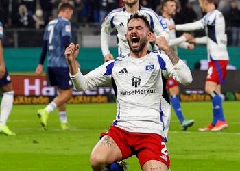 2. Fußball-Bundesliga: Hamburger SV verspielt 2:0-Führung gegen Schalke 04