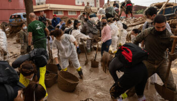 Valence : un ouvrier meurt lors de l’effondrement d’un toit d’une école touchée par les inondations