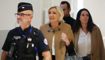 Pour Marine Le Pen, le procès des assistants a finalement été éprouvant, de la « sérénité » aux réquisitions