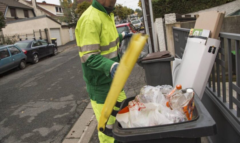 Les Français trient davantage leurs déchets plastiques, mais restent loin de l’objectif européen