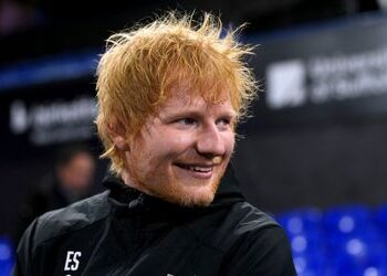 Premier League: Ed Sheeran platzt in Live-Interview mit Rúben Amorim und bittet um Verzeihung