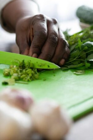 Vos ustensiles de cuisine sont sûrement plus nocifs qu'ils n'en ont l'air, voici par quoi les remplacer