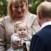 Bericht aus Moskau: Krude Logik: So will Putin die Russen zum Kinderkriegen animieren