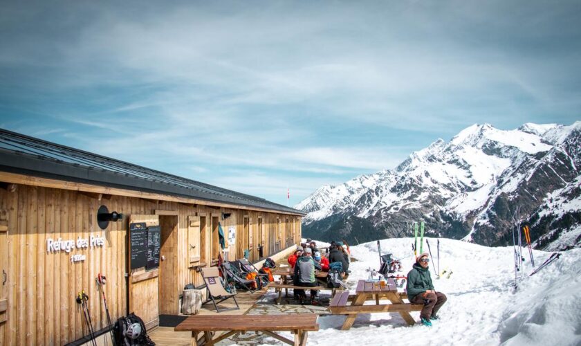 Vacances au ski : des randonnées au sommet aux Contamines-Montjoie