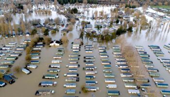 Met Office 'committed to learning lessons' of Storm Bert after criticism