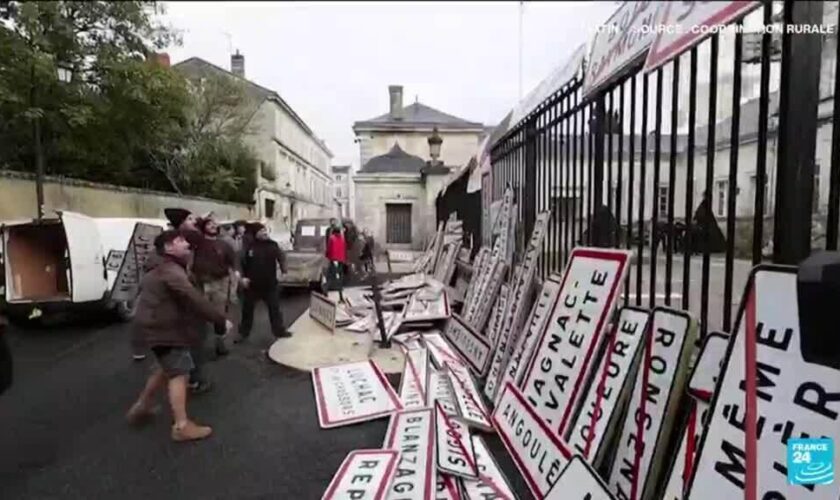 France : les agriculteurs multiplient les actions, débat sur le Mercosur à l'Assemblée