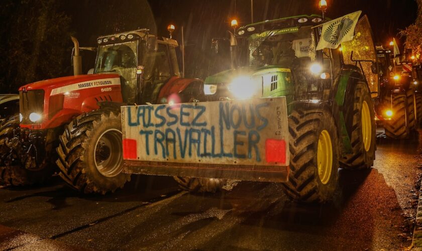 Manifestation nationale d'agriculteurs contre l'accord UE-Mercosur à Arras, le 18 novembre 2024