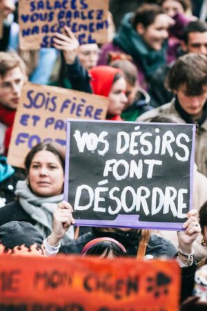 Le gouvernement écarte la demande de « loi-cadre intégrale » contre les violences sexuelles