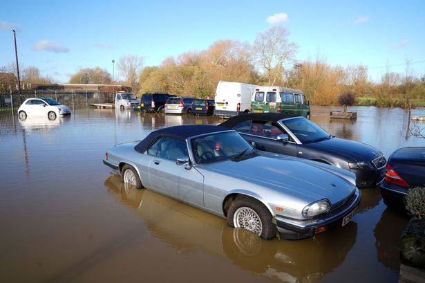 UK flood warnings as Brits ordered to 'act now' amid 50mm downpours - see full list