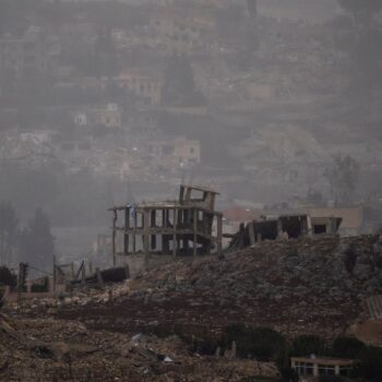 Mit einer Vereinbarung wollen Israel und die Hisbollah ihre gegenseitigen Angriffe für zunächst 60 Tage einstellen. Foto: Leo Co