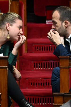 À l’Assemblée, la France insoumise misera-t-elle tout sur la réforme des retraites, au détriment des autres textes ?