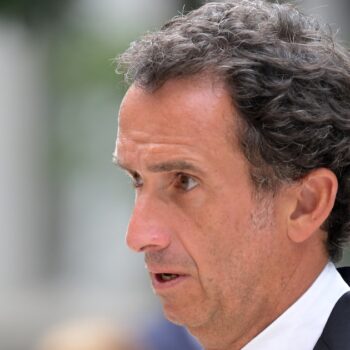 Le patron de Carrefour, Alexandre Bompard, le 23 juillet 2023 à Paris.