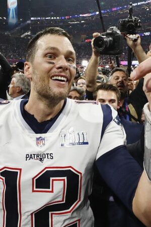 Tom Brady says son tried to attend Super Bowl afterparty that featured Snoop Dogg, 'girls dancing'