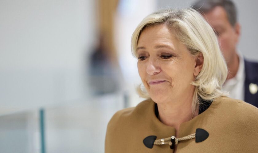 Marine Le Pen saura le 31 mars 2025 si elle est inéligible après l’affaire des assistants du RN