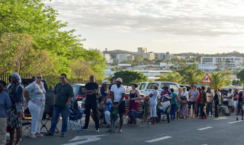 Namibie, Trump, Birmanie, Suisse : les informations de la nuit