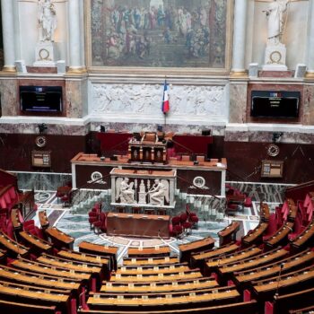 Vue générale de l'hémicycle de l'Assemblée nationale à Paris le 19 mai 2020