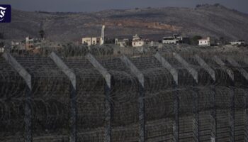 Liveblog zum Krieg in Nahost: Libanon wirft Israel mehrere Verstöße gegen Waffenruhe vor