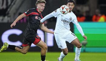 Europa League: Eintracht Frankfurt setzt sich gegen FC Midtjylland durch