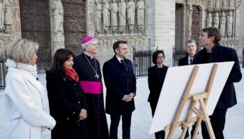 Notre-Dame de Paris peut-elle sauver Emmanuel Macron ?