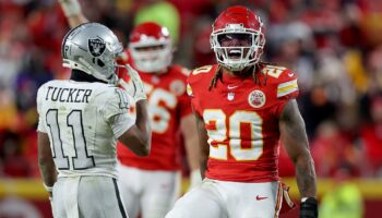 Chiefs narrowly escape another lowly opponent with bizarre ending against Raiders to clinch playoff spot