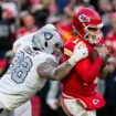 Kansas City Chiefs clinch tight victory after late fumble