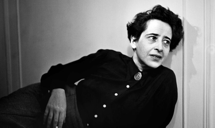 Hannah Arendt et ses amis « parias » à Paris ou comment la France a failli à sa mission d’accueil