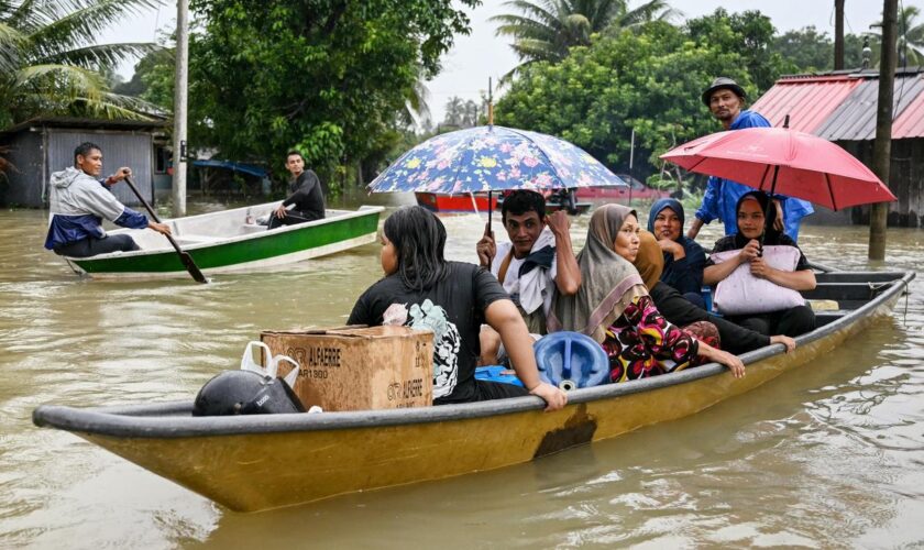 Überschwemmungen: Mehr als 120.000 Menschen in Malaysia von Flut betroffen