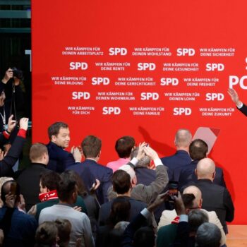 Wahlkampfauftakt: Scholz gesteht der SPD seine Liebe