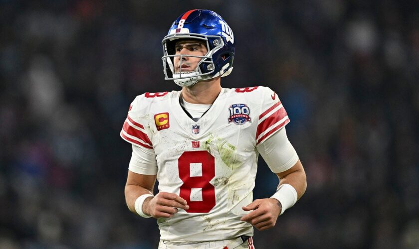 Daniel Jones opens up about decision to sign with Vikings after split from Giants: ‘Excited to be here’