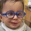 Baby bekommt Brille: Liam kann zum ersten Mal sehen: Mutter teilt bewegenden Moment auf Social Media